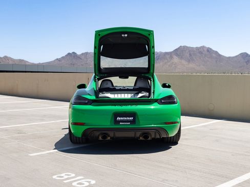 Used 2021 Porsche 718 Cayman GTS RWD image 27