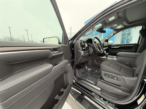 New 2026 Chevrolet Silverado 1500 LT Trail Boss w/ Convenience Package II image 11