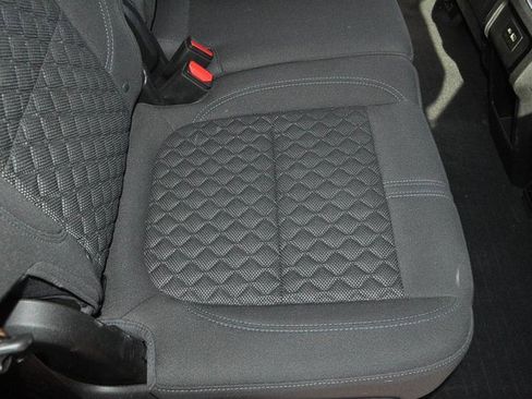 Used 2022 Chevrolet Blazer LT image 26