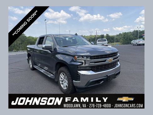 Used 2022 Chevrolet Silverado 1500 LT w/ Bed Protection Package AWD/4WD image 1