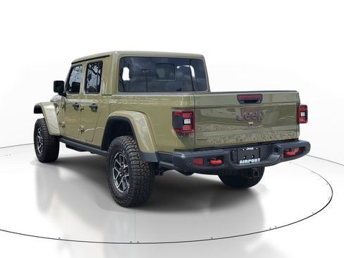 New 2026 Jeep Gladiator Rubicon AWD/4WD image 3