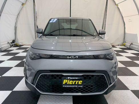 Used 2023 Kia Soul LX image 7