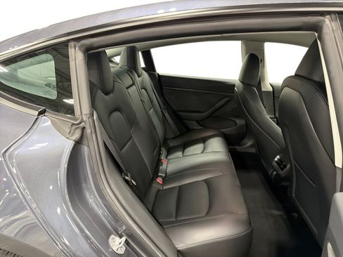 Certified 2023 Tesla Model 3 Standard Range RWD image 11