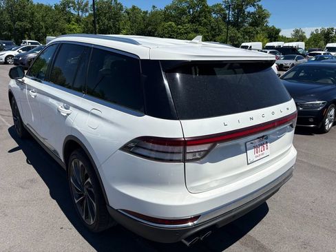 Used 2020 Lincoln Aviator Reserve w/ Elements Package Plus AWD/4WD image 4