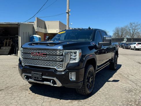Used 2021 GMC Sierra 2500 Denali w/ Denali Black Diamond Edition AWD/4WD image 1