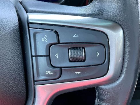Used 2022 Chevrolet Silverado 1500 LT AWD/4WD image 21
