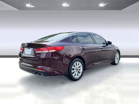 Used 2016 Kia Optima EX w/ Premium Package image 9