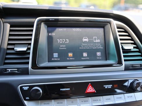 Used 2019 Hyundai Sonata SE FWD image 22