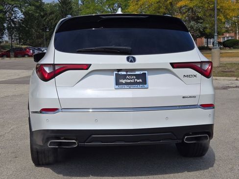 Used 2023 Acura MDX SH-AWD w/ Advance Package image 15