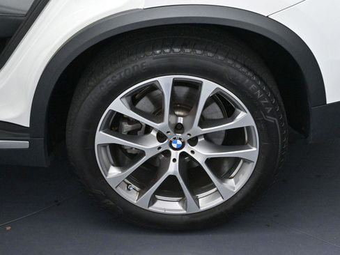 Used 2024 BMW X5 xDrive40i w/ Premium Package image 30