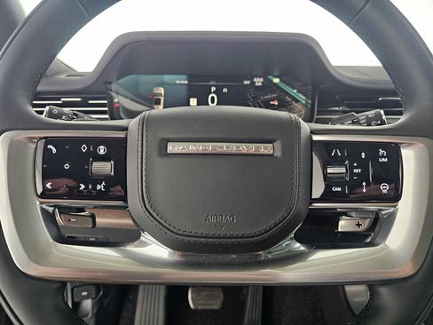 New 2026 Land Rover Range Rover Long Wheelbase SE AWD/4WD image 24