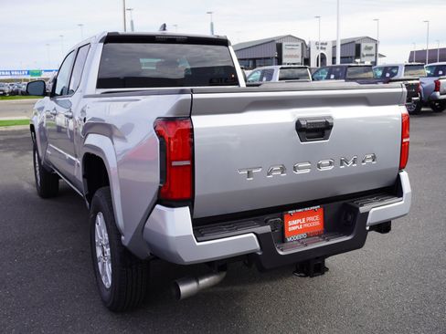New 2026 Toyota Tacoma SR5 image 9