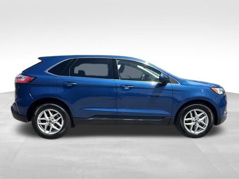 Used 2021 Ford Edge SEL w/ Cargo Accessory Package FWD image 8