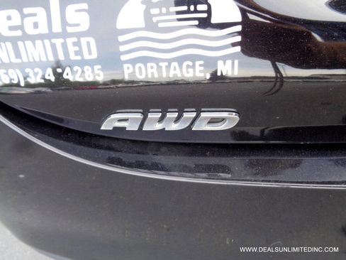 Used 2015 Chrysler 200 S w/ Comfort Group AWD/4WD image 6