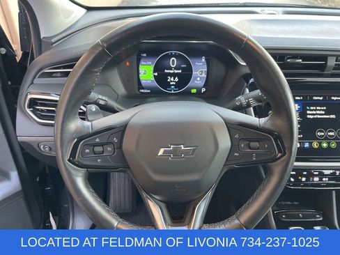 Used 2023 Chevrolet Bolt EUV LT w/ Comfort Package image 11