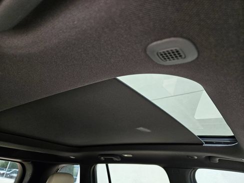 New 2026 Jeep Grand Cherokee Limited AWD/4WD image 8