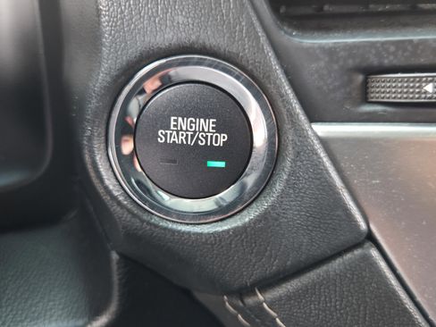 Used 2019 Chevrolet Tahoe Premier AWD/4WD image 24