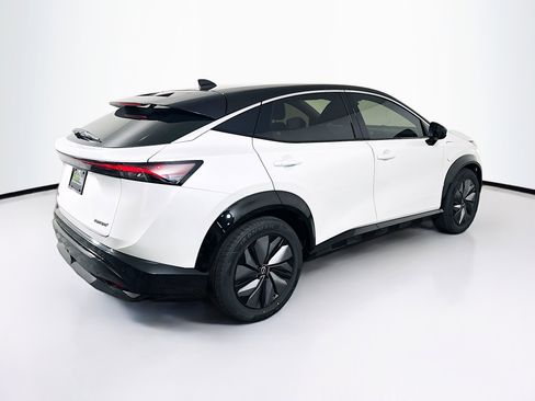 Used 2023 Nissan Ariya FWD image 9