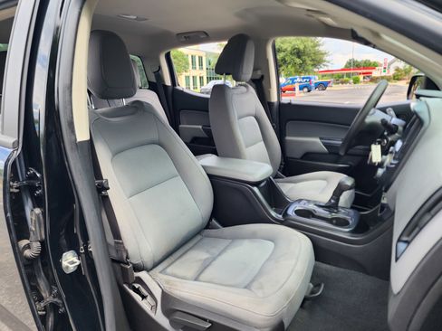 Used 2019 Chevrolet Colorado W/T w/ WT Convenience Package RWD image 14