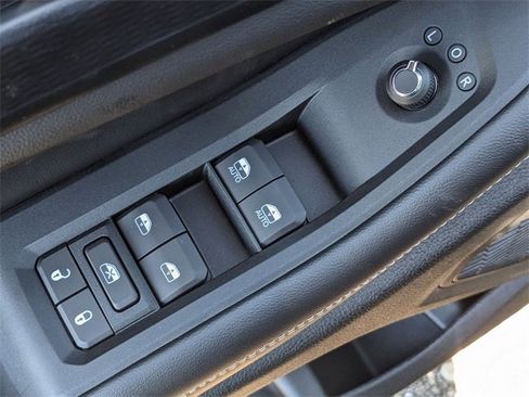 New 2025 Jeep Grand Cherokee Laredo X w/ Luxury Tech Group I image 20