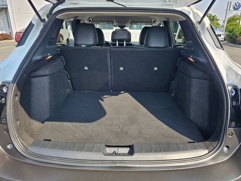 Certified 2025 Nissan Kicks SR AWD/4WD image 18