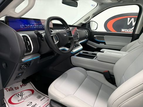 New 2027 Ford Expedition Max Platinum AWD/4WD image 10