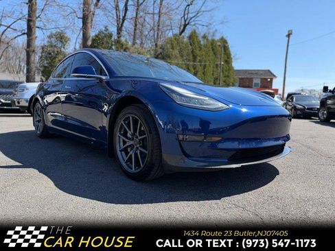 Used 2020 Tesla Model 3 Standard Range Plus image 5
