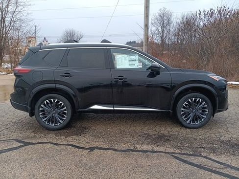 New 2026 Nissan Rogue Platinum w/ Platinum Premium Package image 6