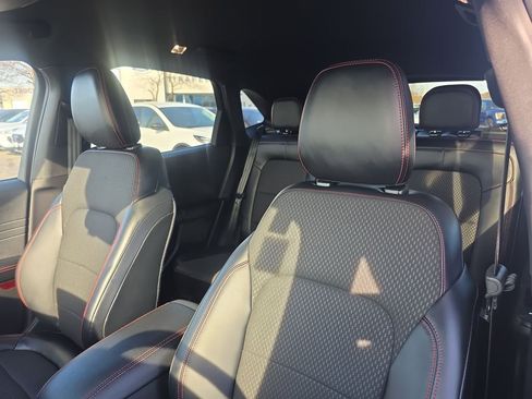 Certified 2023 Ford Escape ST-Line Elite image 22