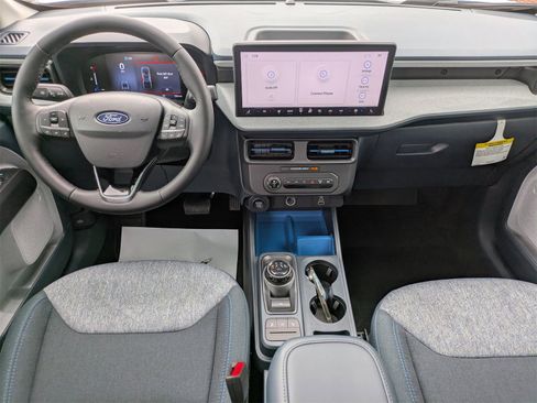 New 2025 Ford Maverick XLT w/ XLT Luxury Package image 16