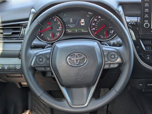 Used 2022 Toyota Camry XSE image 20