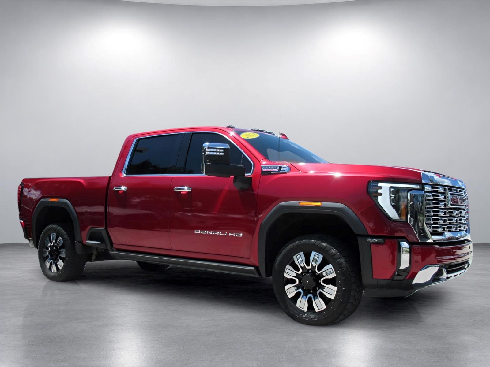 Used 2024 GMC Sierra 2500 Denali w/ Denali Reserve Package AWD/4WD image 1
