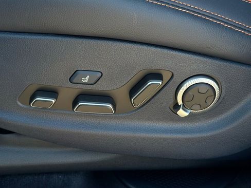 New 2026 Genesis GV70 2.5T Sport Prestige AWD/4WD image 29
