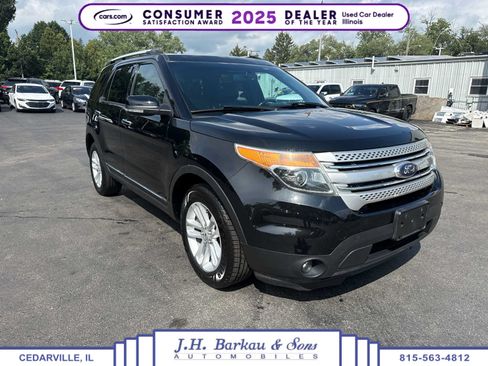Used 2014 Ford Explorer XLT w/ Equipment Group 202A AWD/4WD image 1