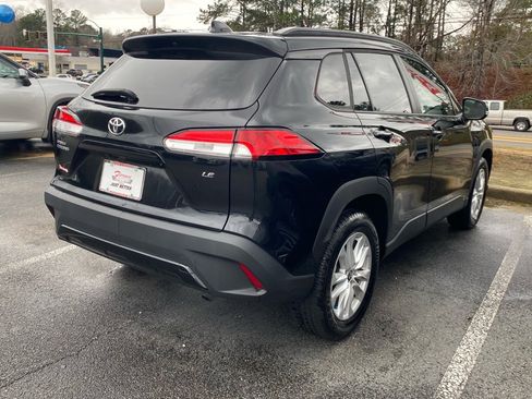 Used 2023 Toyota Corolla Cross LE image 13