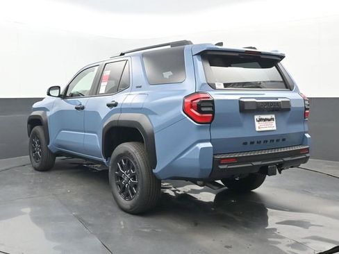 New 2026 Toyota 4Runner SR5 RWD image 3