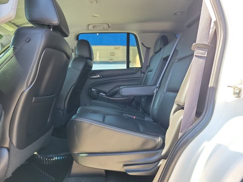 Used 2015 Chevrolet Tahoe LT RWD image 7