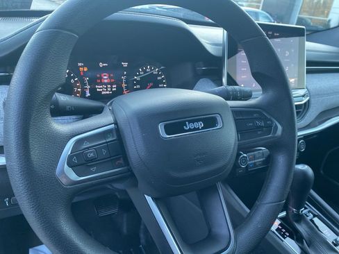 Certified 2023 Jeep Compass Sport image 23