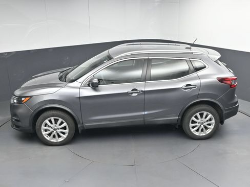 Used 2020 Nissan Rogue Sport SV FWD image 35