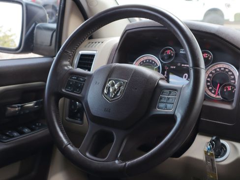 Used 2014 RAM 1500 Big Horn RWD image 17