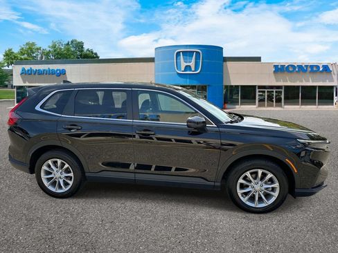Used 2024 Honda CR-V EX-L image 3