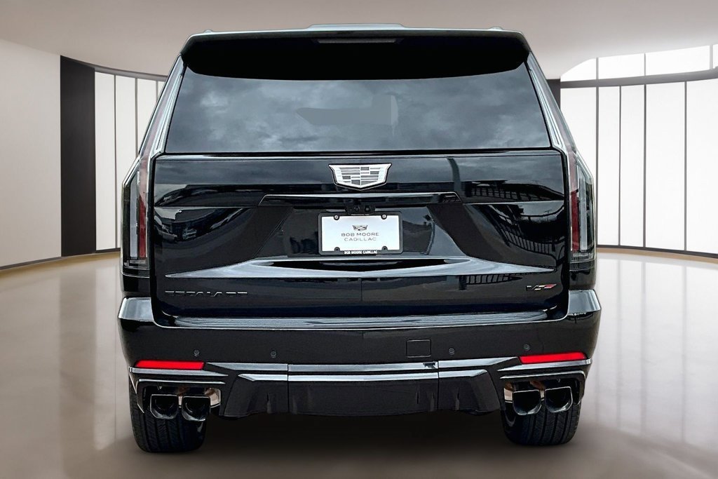 New 2026 Cadillac Escalade V w/ LPO, ONYX Package AWD/4WD image 4