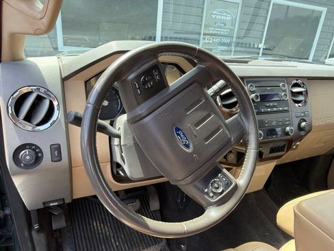Used 2011 Ford F250 Lariat RWD image 16
