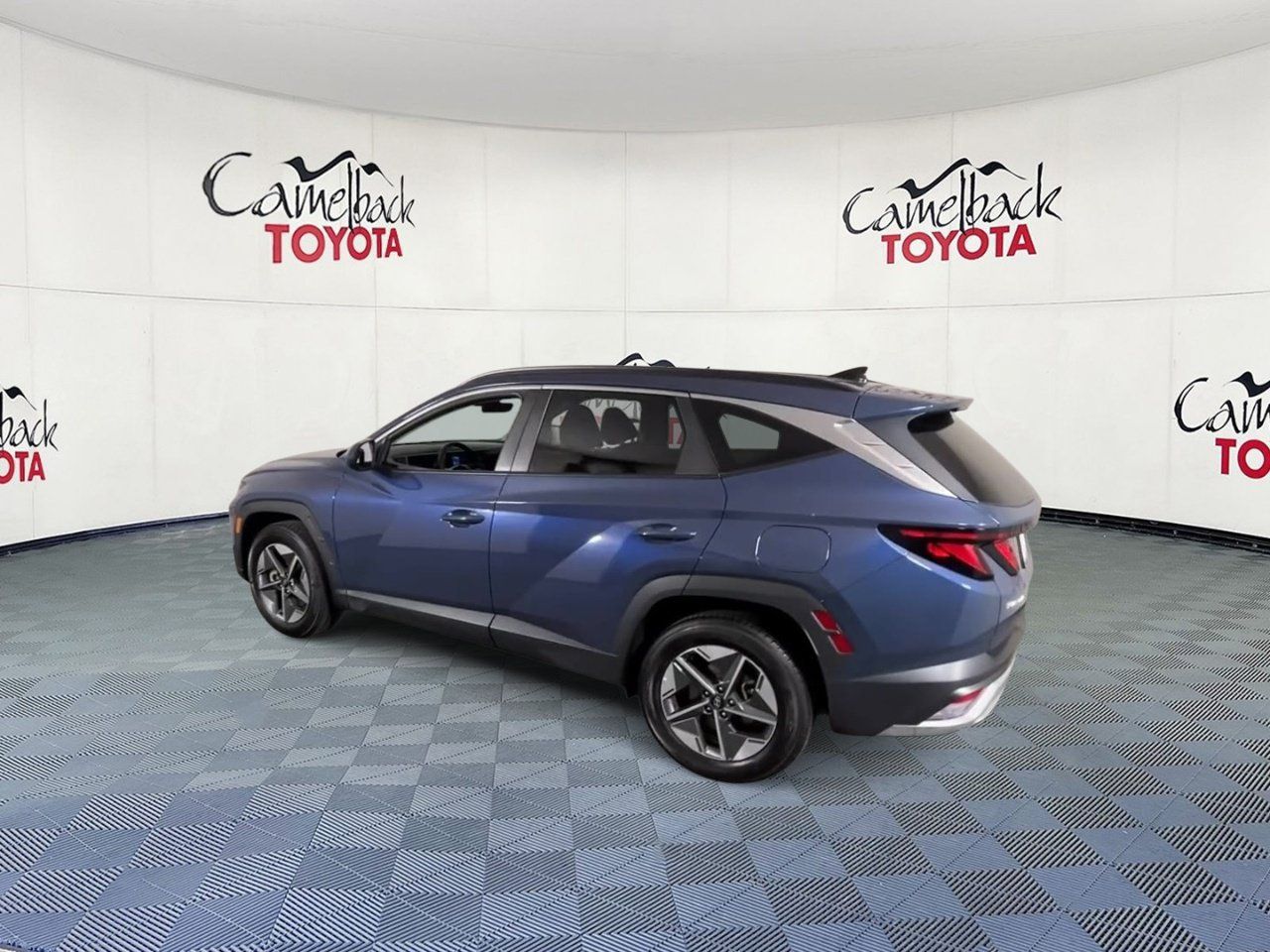 Used 2025 Hyundai Tucson SEL AWD/4WD image 8