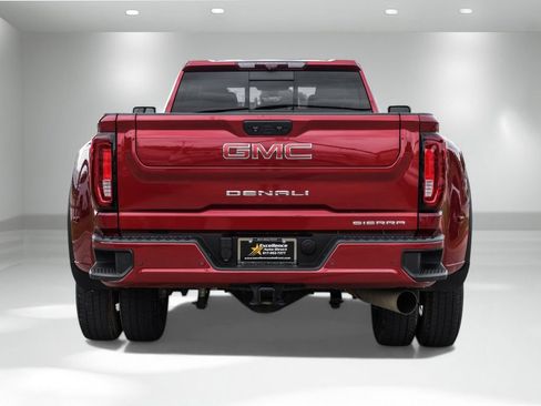 Used 2023 GMC Sierra 3500 Denali w/ Denali Ultimate Package AWD/4WD image 8