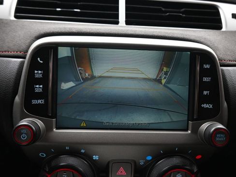 Used 2015 Chevrolet Camaro ZL1 RWD image 22