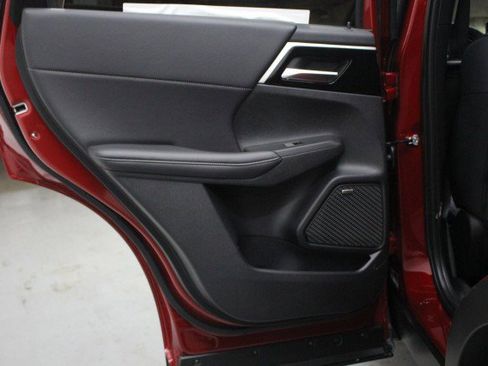 New 2026 Mitsubishi Outlander SE image 26