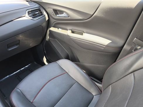 Used 2023 Chevrolet Equinox RS w/ RS Leather Package FWD image 18