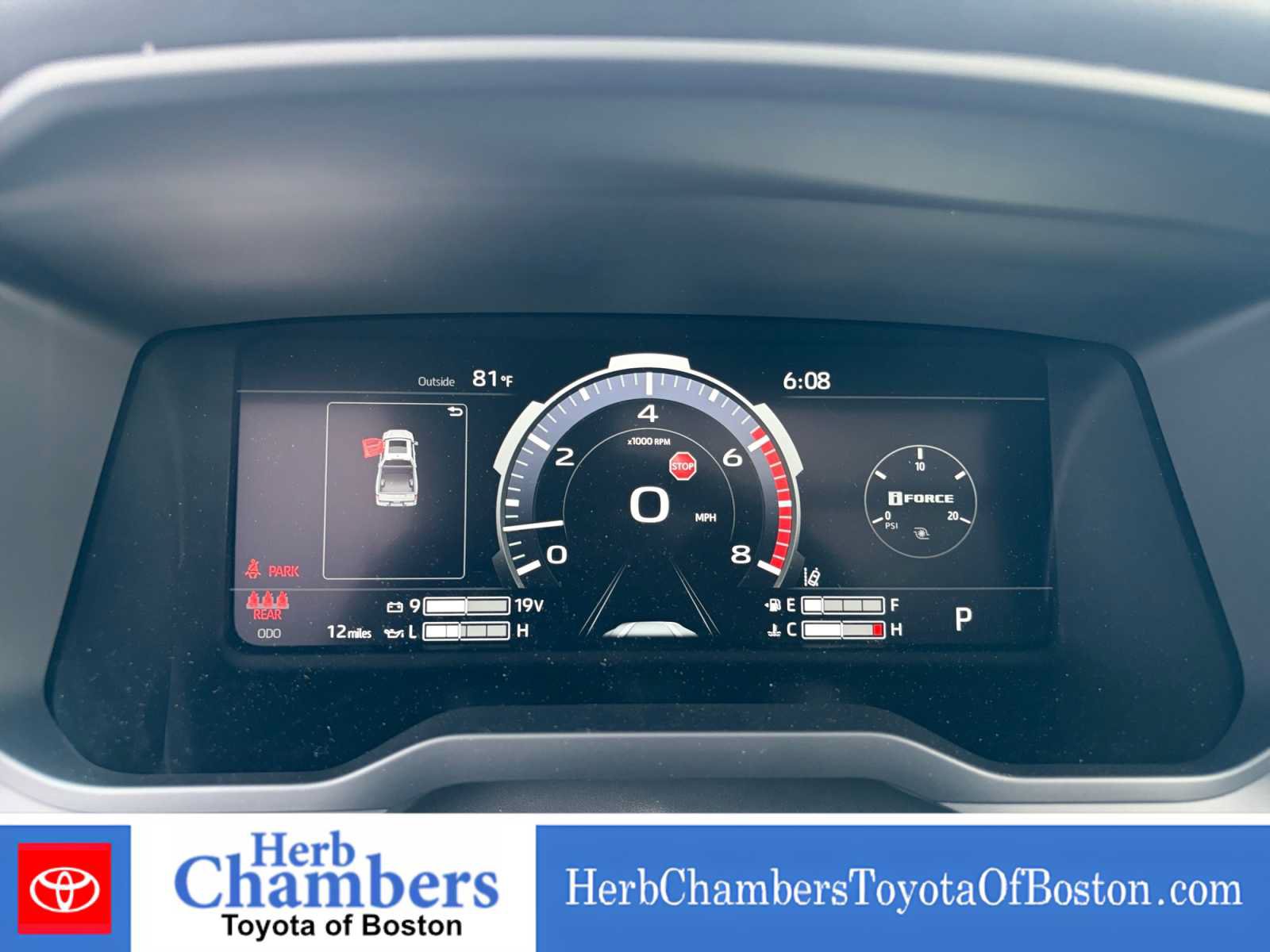New 2026 Toyota Tundra Platinum AWD/4WD image 4