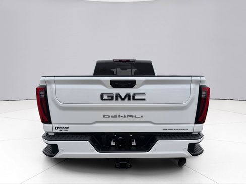 Used 2025 GMC Sierra 2500 Denali Ultimate AWD/4WD image 14
